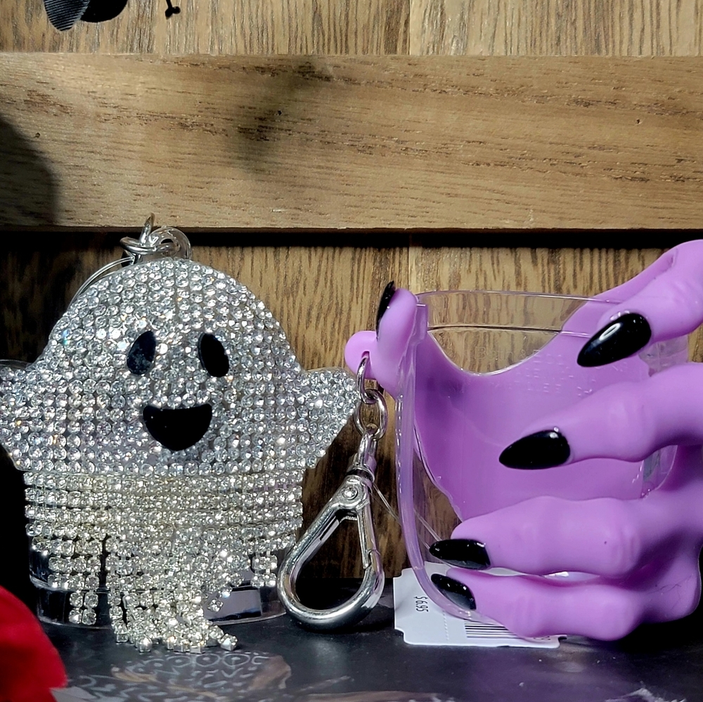 B&BW Blingy Ghost & Witch Hand Pocketbac Holders